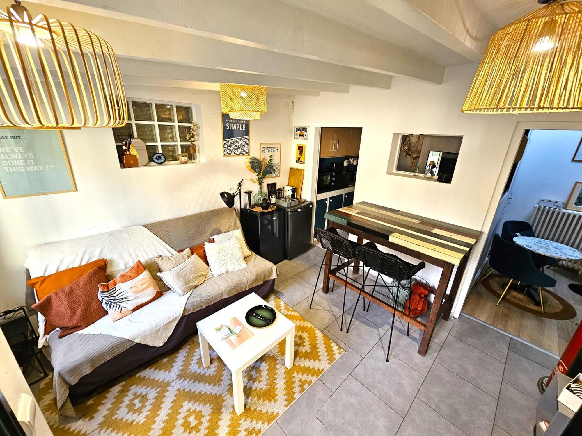 Petite Maison Au Calme Épinay-sur-Seine Exteriör bild