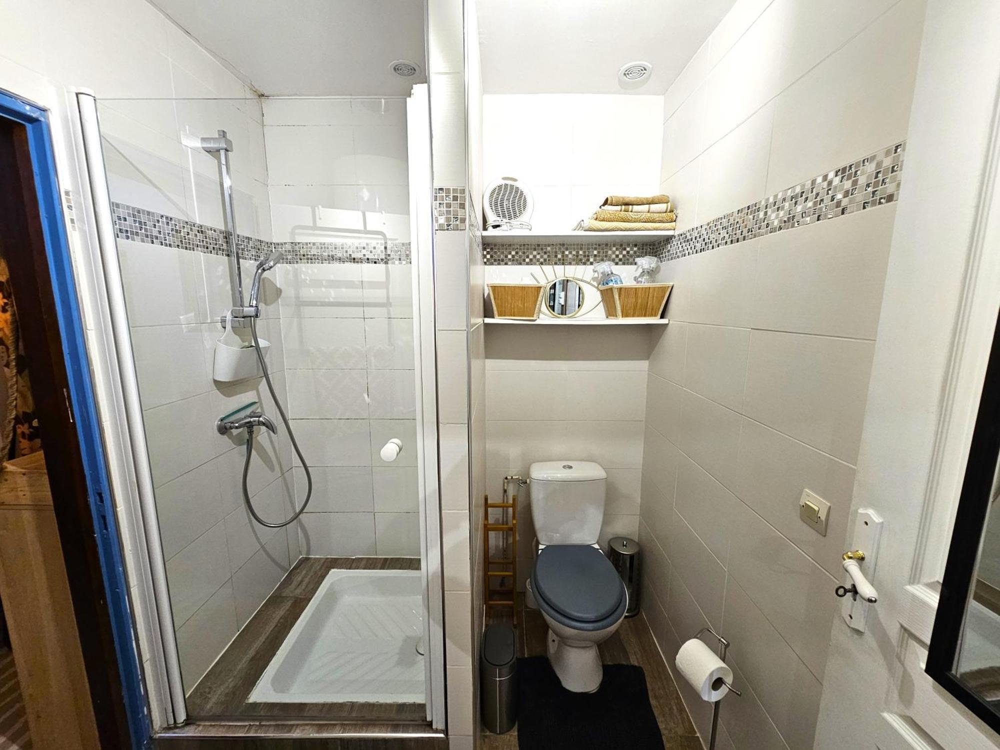 Petite Maison Au Calme Épinay-sur-Seine Exteriör bild